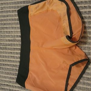 Rabbit 4 inch hopper running shorts